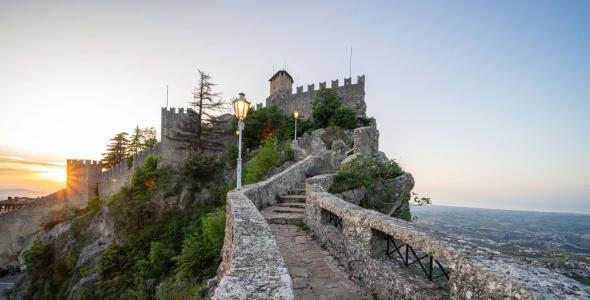 hotelcesare en 2-en-257276-medieval-days-and-celebrations-for-the-60th-anniversary-of-the-crossbow-federation-san-marino 017
